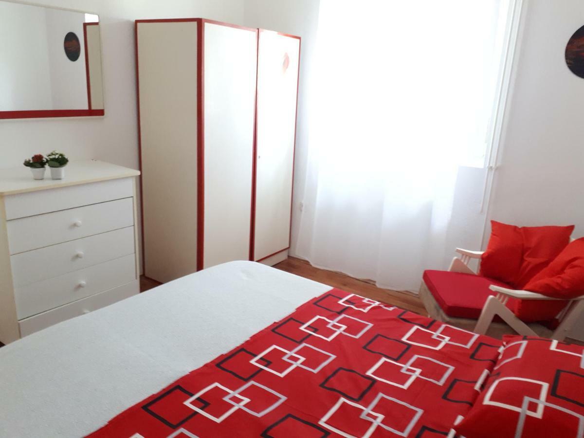 Apartmani Matas ペトルチャネ エクステリア 写真